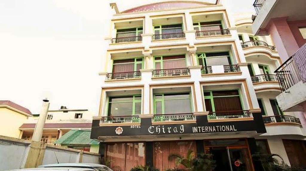 Hotel Chirag International Katra  Esterno foto